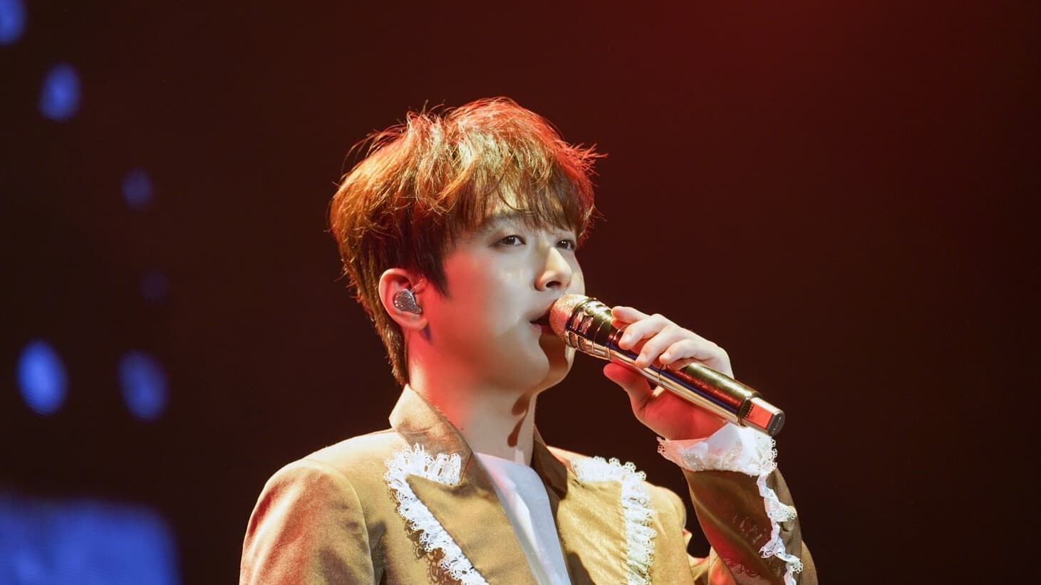 อี ชานวอน สะกดผู้ชมกวางจูด้วยคอนเสิร์ต 197 นาทีสุดอลังการ