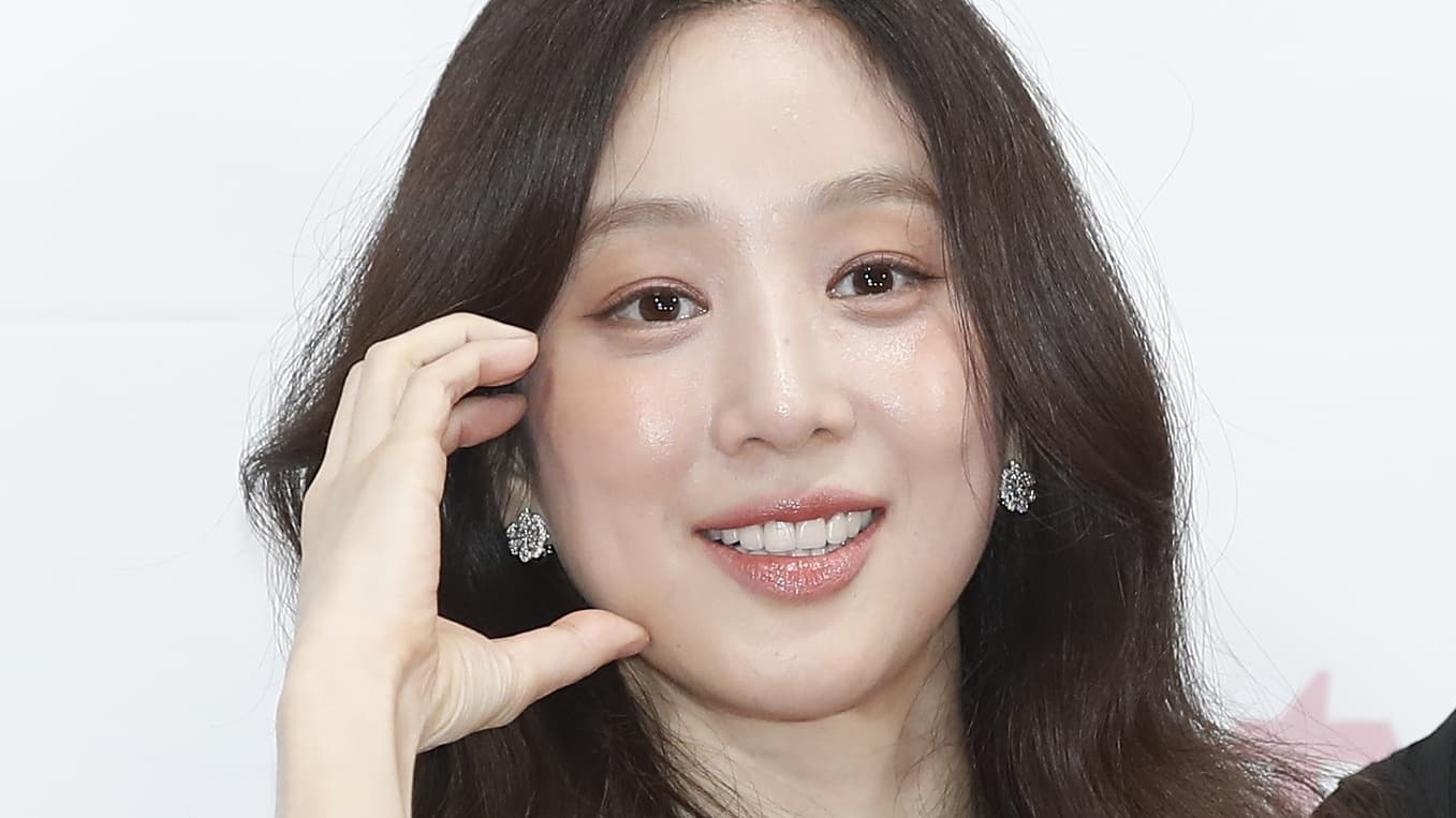 จองรยอวอน กลับมาเล่นซีรีส์แนวการแพทย์ในรอบ 13 ปี กับเรื่องใหม่ First Doctor
