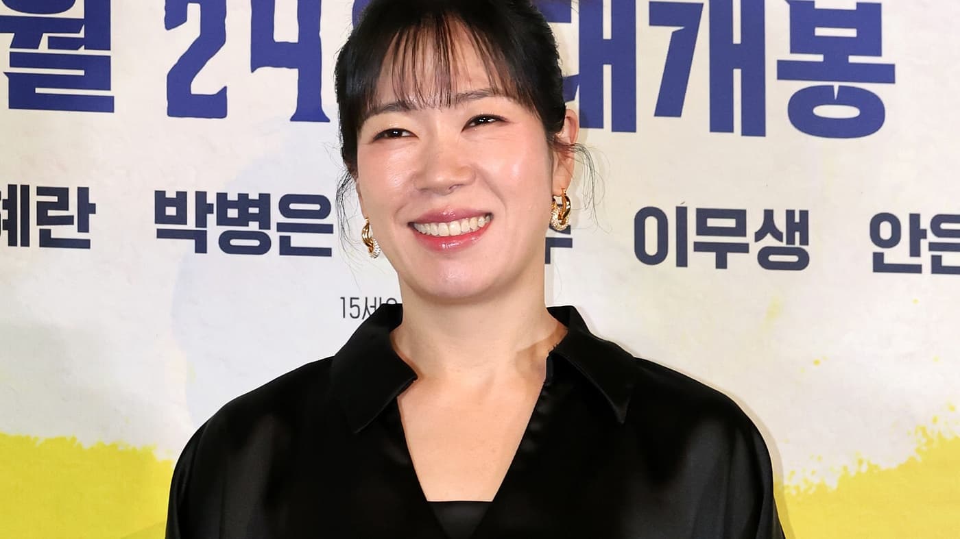 ออม ฮเยรัน ขึ้นแสดงนำเดี่ยวเป็นครั้งแรก — 'Mad Dance Office' พิสูจน์ว่าการรอคอยคุ้มค่า