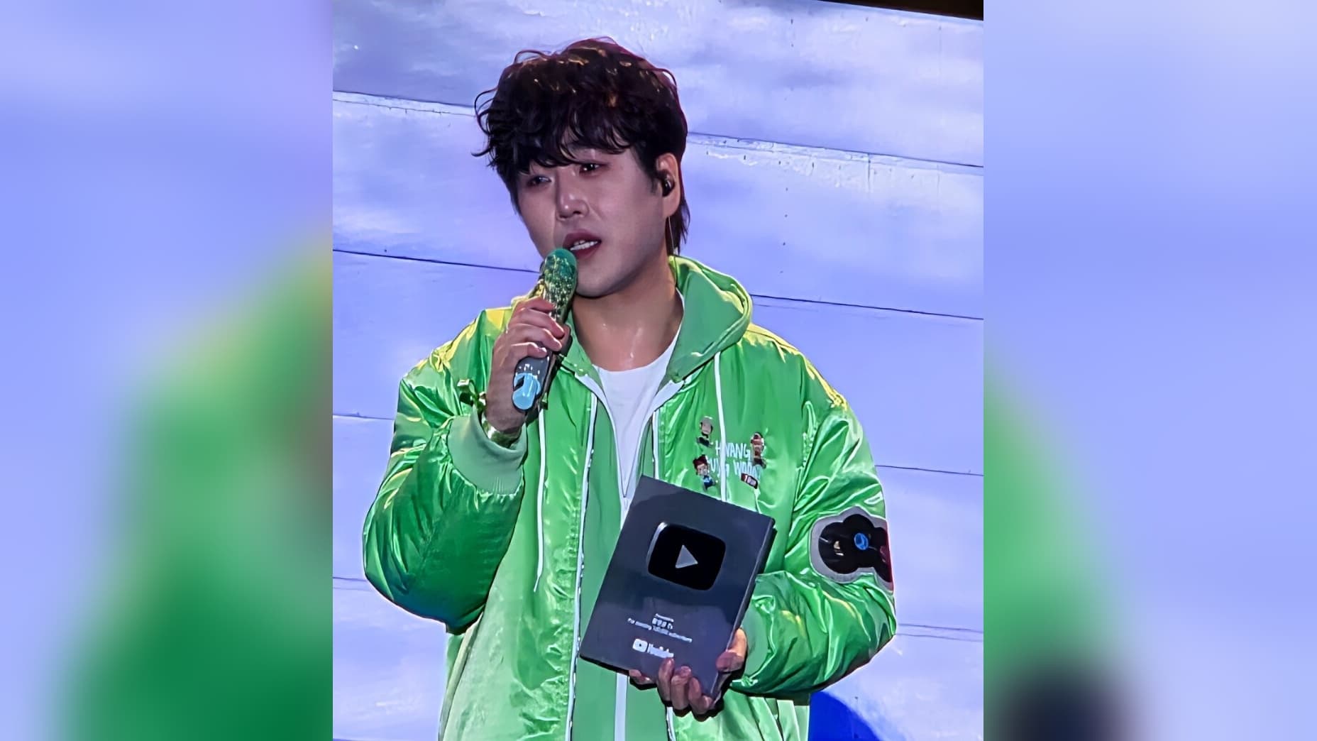 Hwang Young-woong นำโด่งด้วย 71,867 โหวต ขณะที่แฟนคลับ Paradise จัดทัวร์ทั่วประเทศ