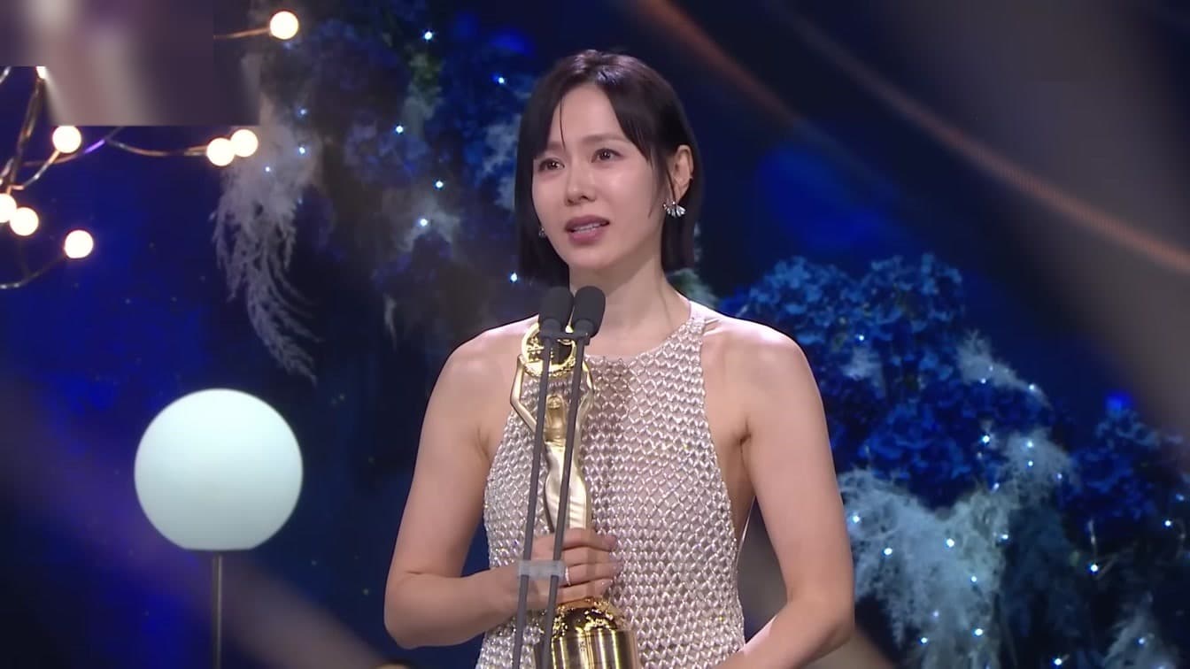 Son Ye-jin เคยเป็นแฟนคลับสาววัยรุ่น — ภาพถ่ายเก่าเป็นหลักฐาน
