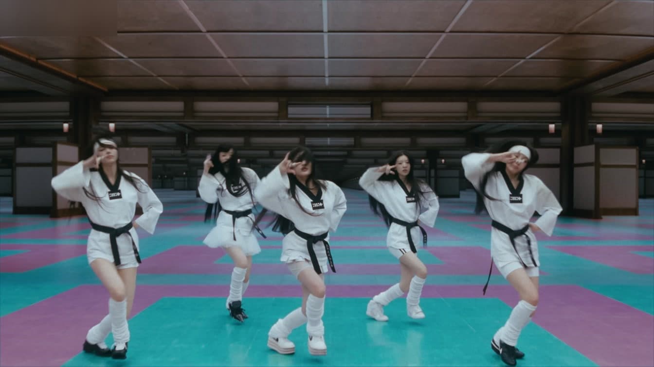 'Magnetic' ของ ILLIT ทำลายสถิติ K-Pop เพลงเดบิวต์บน Spotify ด้วย 800 ล้านสตรีม