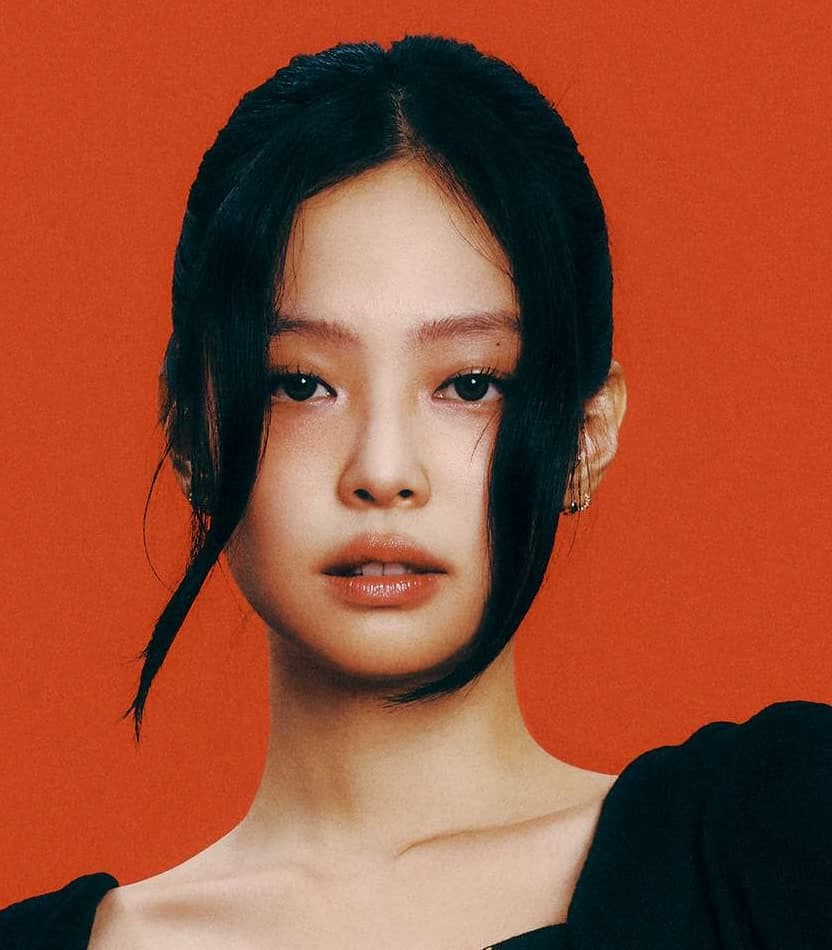 Jennie เปลี่ยน Governors Ball ให้เป็นโชว์ 17 เพลง