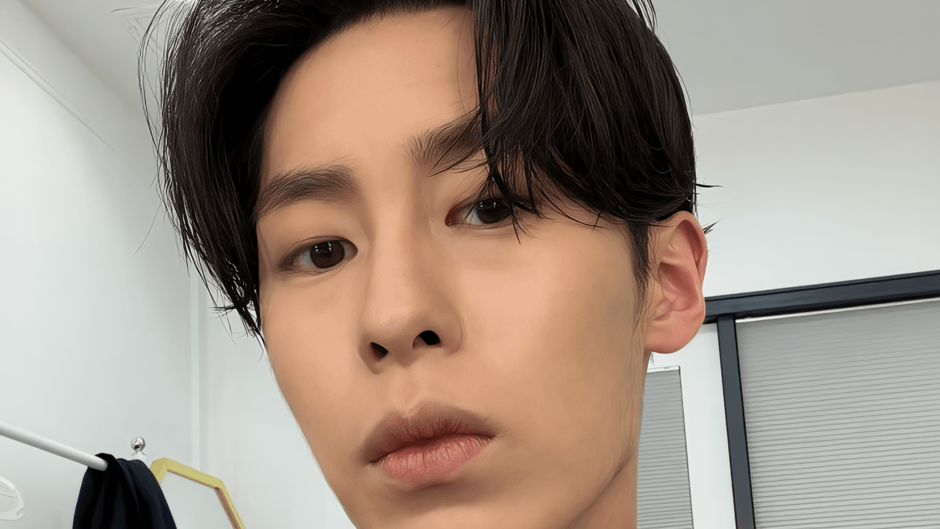 รีวิว Dear Hongrang: อีแจอุค และ โจโบอา สำรวจอัตลักษณ์และปริศนาในซีรีส์ย้อนยุคแนวโกธิกของ Netflix