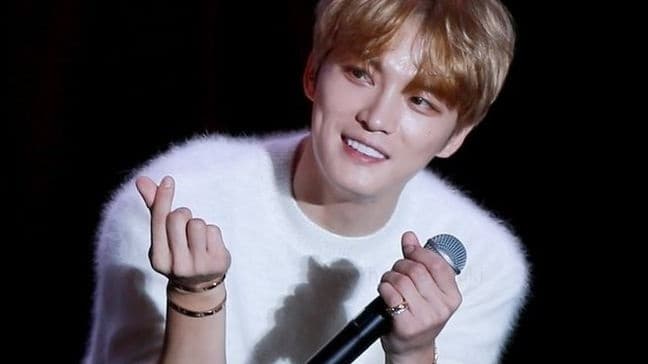 Kim Jaejoong ปล่อยมินิอัลบั้มญี่ปุ่น 'Rhapsody' พร้อมเปิดอารีนาทัวร์ RE:VERIE — กลยุทธ์ญี่ปุ่นของทหารผ่านศึกฮัลลยู