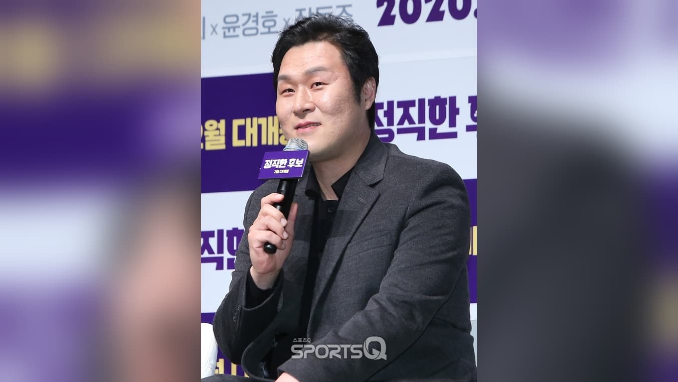 ยูน คยองโฮ กลายเป็นนักแสดงที่ร้อนแรงที่สุดของปี 2026 ได้อย่างไร