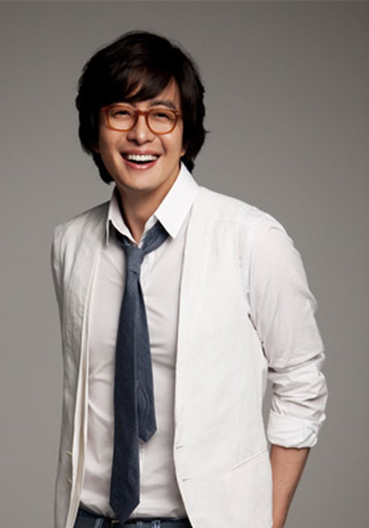 การปรากฏตัวหายากของ Bae Yong Joon ปลุกความทรงจำ Hallyu